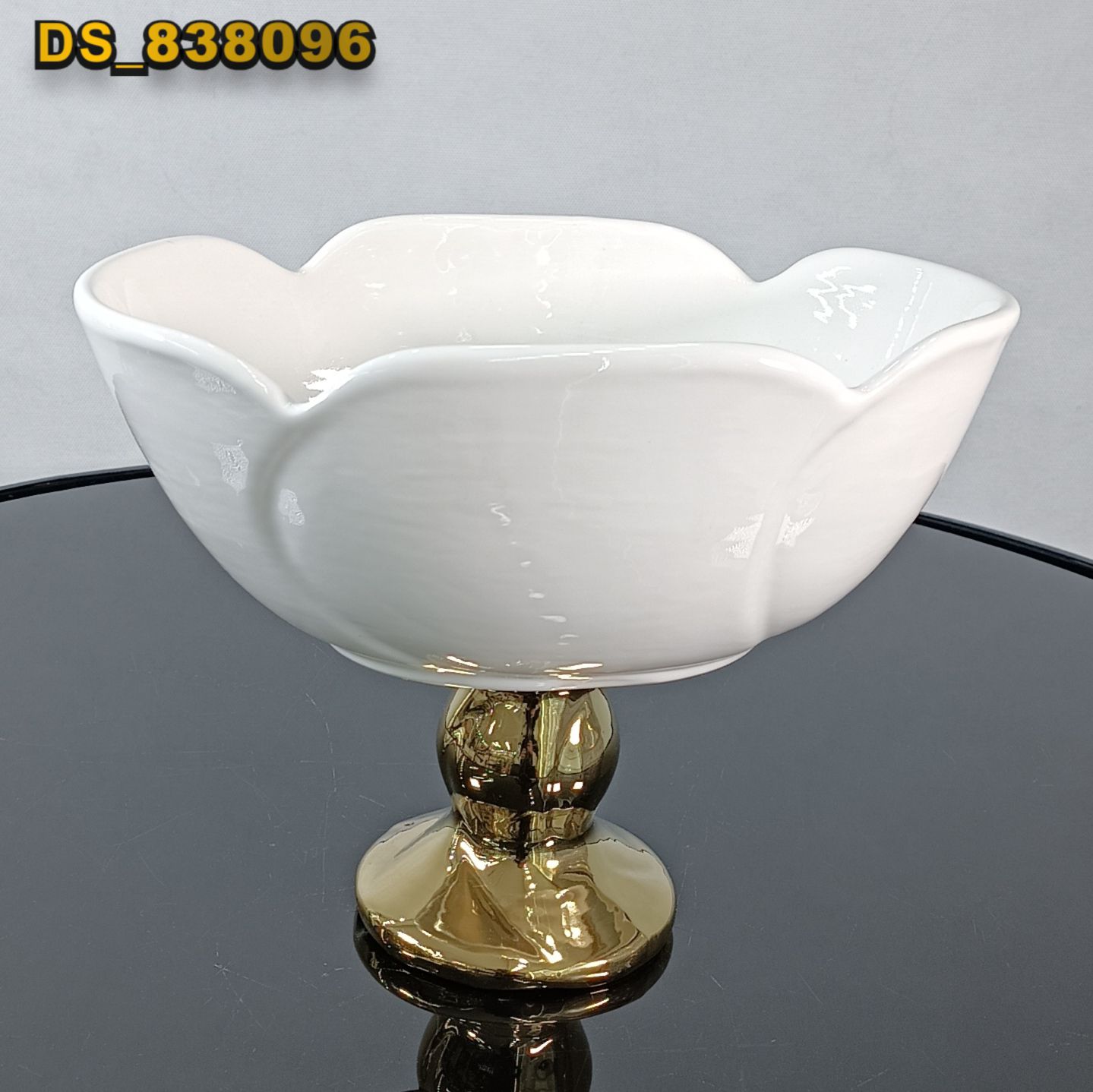 امیلیا کشکول لاله پایه طلا (6)