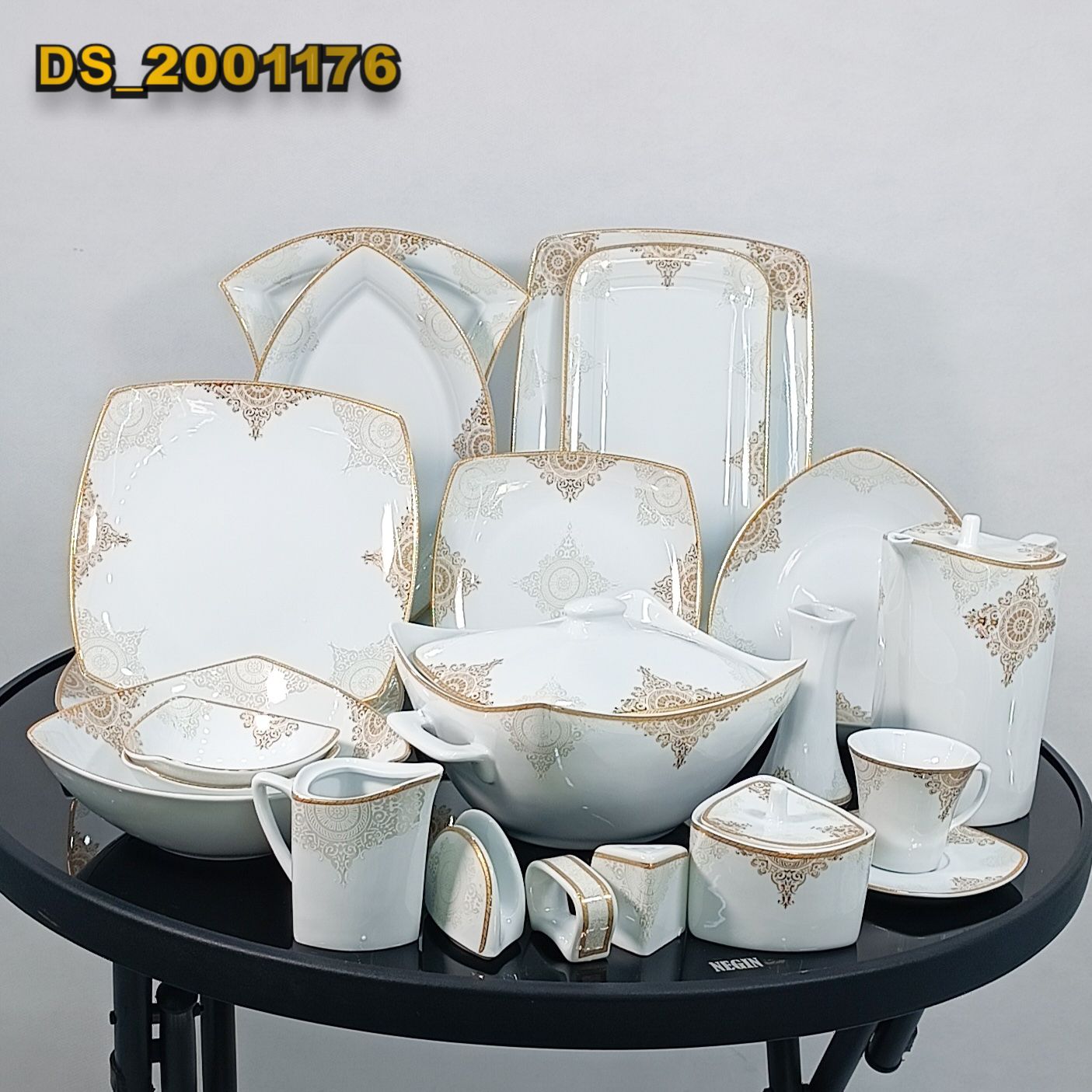 پاریس سرویس چ پردیس 105 پارچ 176 کریستین