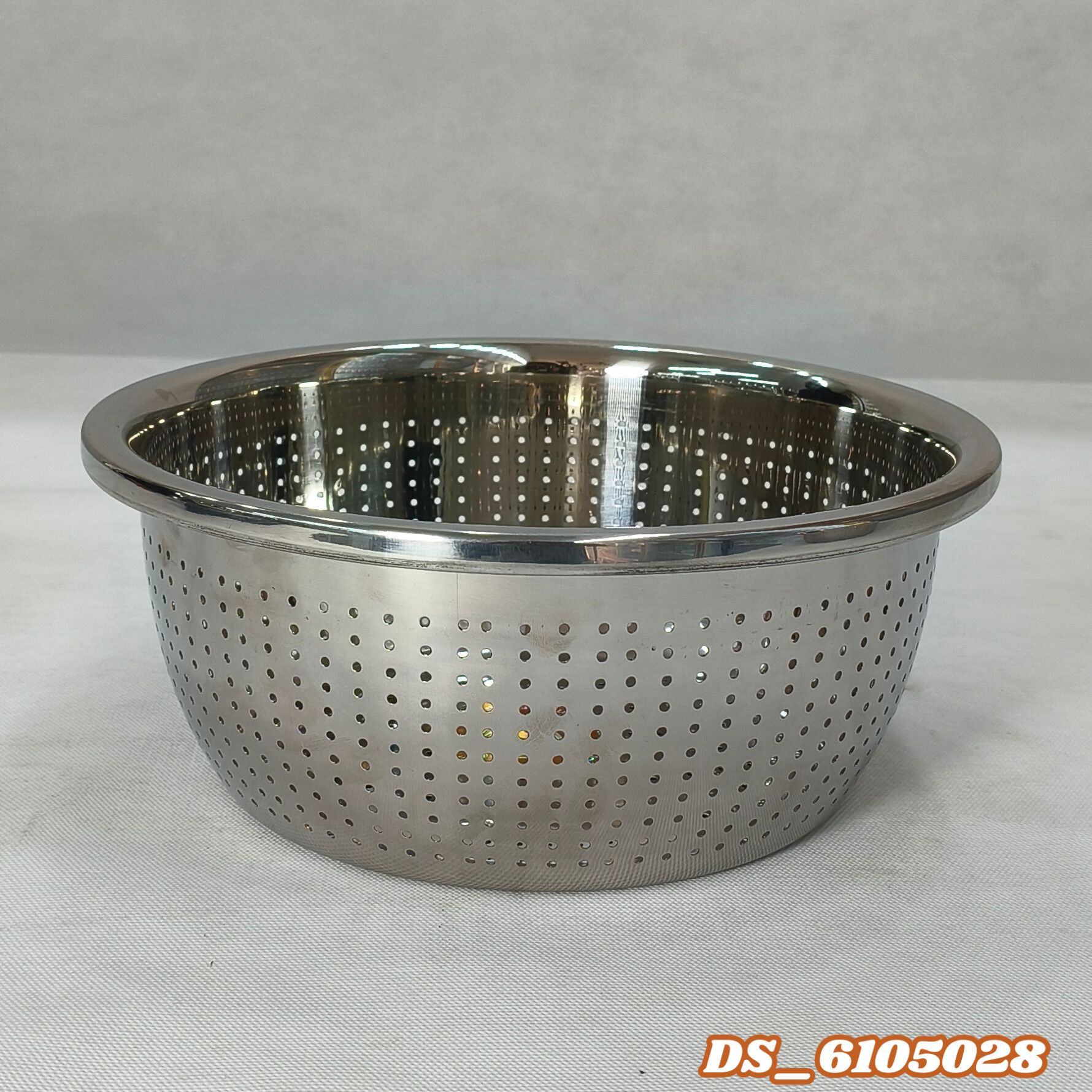 آبکش گرد استیل ضخیم (سایز28 )