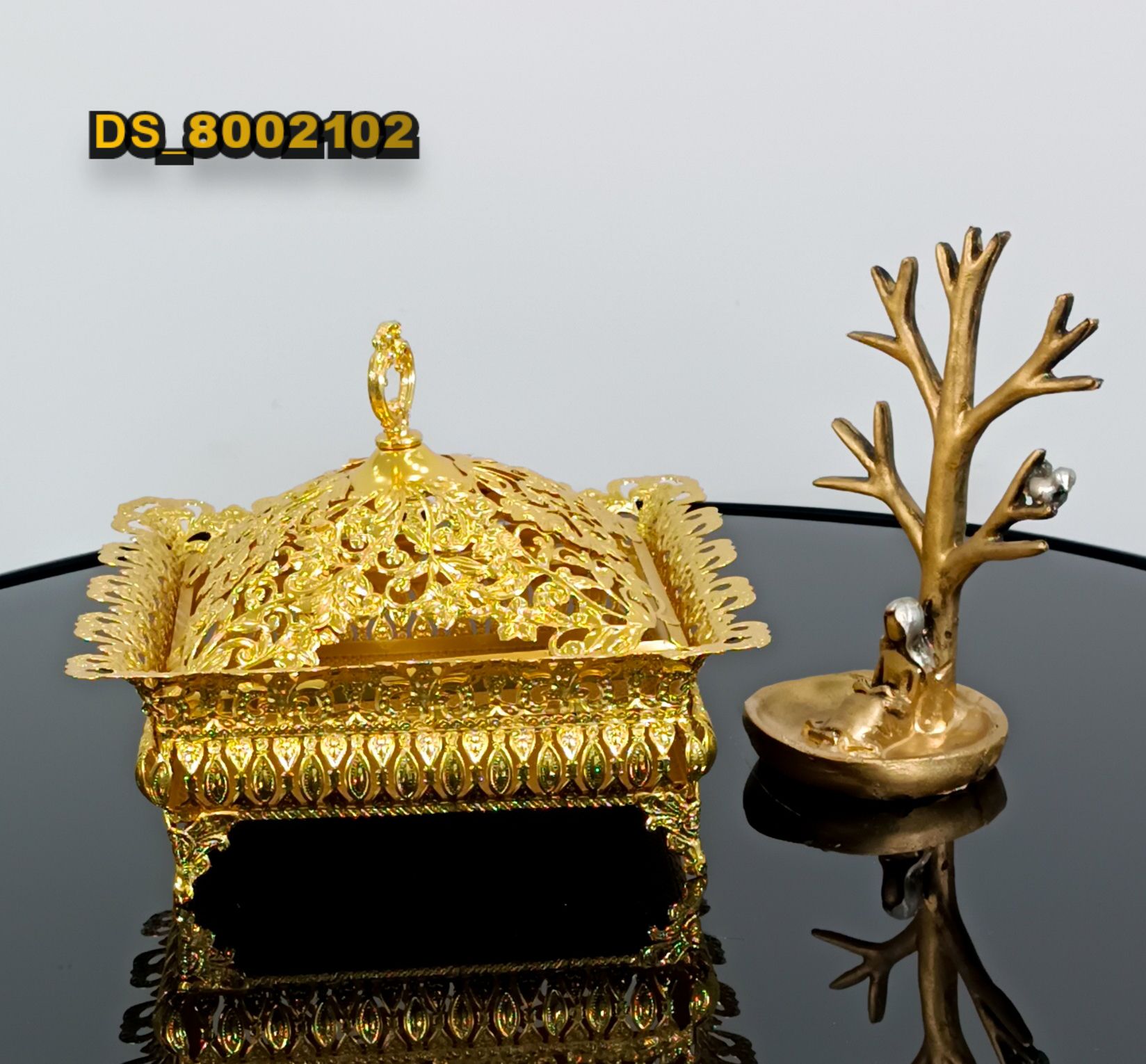 آجیل مربع آزالیا بزرگ طلایی (8)